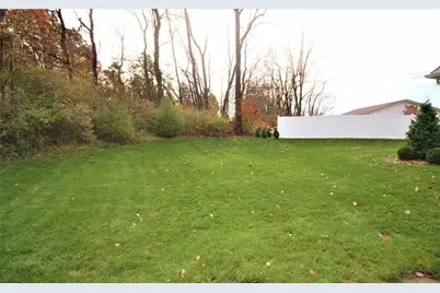 216 S Tuscan Way, Hempfield Township, PA 15601 - Photo 23