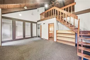 2000 Green St, Farrell, PA 16121 - Photo 17