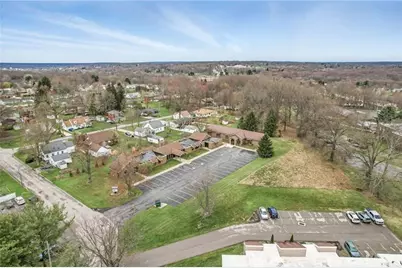 2000 Green St, Farrell, PA 16121 - Photo 5