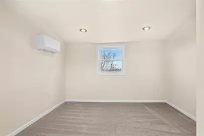 813 Lynda Ln, North Versailles, PA 15137 - Photo 25