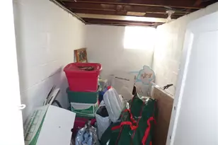 41 Charlton St, Pittsburgh, PA 15205 - Photo 17