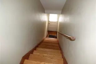 41 Charlton St, Pittsburgh, PA 15205 - Photo 15