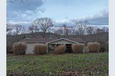 354 Frankfort Springs, Georgetown, PA 15043 - Photo 5