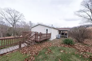 354 Frankfort Springs, Georgetown, PA 15043 - Photo 11