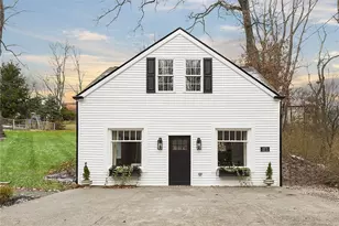 4978 S Pioneer Rd, Hampton, PA 15044 - Photo 1