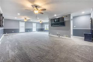 13 Trader St, Uniontown, PA 15401 - Photo 7