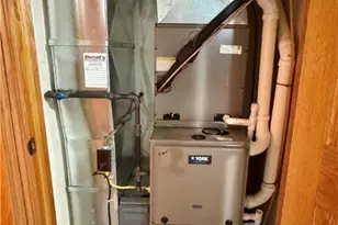 49 Woodside Dr, South Strabane, PA 15301 - Photo 47