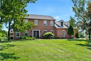 15 Penntowne Dr, Penn Twp, PA 15642 - Photo 39