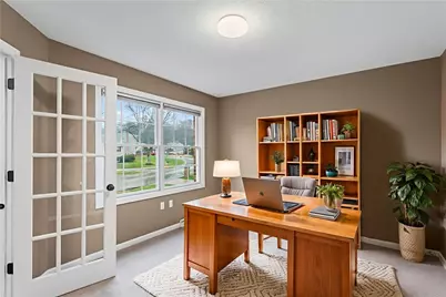 699 Surfside Dr, Pittsburgh, PA 15239 - Photo 7