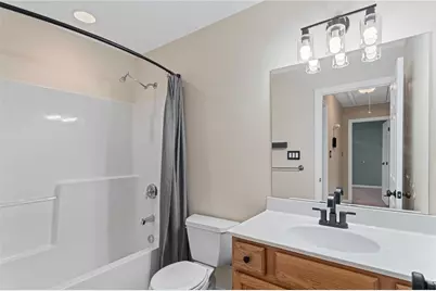 699 Surfside Dr, Pittsburgh, PA 15239 - Photo 13