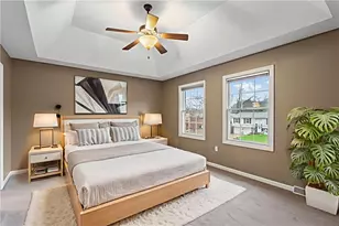 699 Surfside Dr, Pittsburgh, PA 15239 - Photo 9