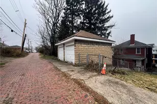 216 Suncrest St, Pittsburgh, PA 15210 - Photo 29