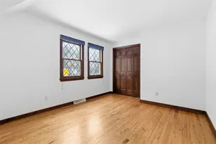 102 Alleyne Dr, Pittsburgh, PA 15215 - Photo 17