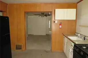 74 Castner Ave, Donora, PA 15033 - Photo 27