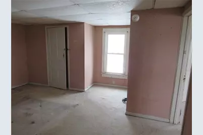 74 Castner Ave, Donora, PA 15033 - Photo 9