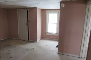 74 Castner Ave, Donora, PA 15033 - Photo 9