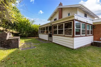 235 Cherrydell Dr, Scott Township, PA 15220 - Photo 23
