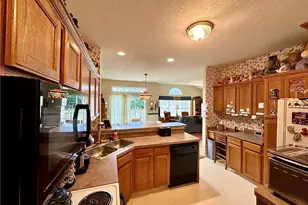 3534 Hunters Woods Blvd, Neshannock Township, PA 16105 - Photo 11