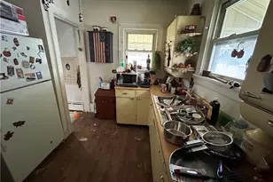 208 Orchard St, Neville Twp, PA 15225 - Photo 5