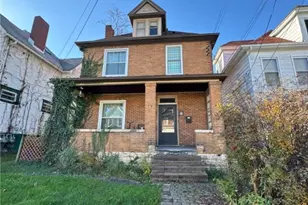 1050 Vance Ave, Coraopolis, PA 15108 - Photo 1