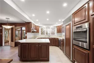 118 Clearview Dr, Peters Township, PA 15317 - Photo 7