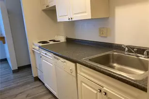 500 Milltown Rd, Pittsburgh, PA 15068 - Photo 5