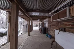 221 Disney Dr, Moon/Crescent Twp, PA 15108 - Photo 5