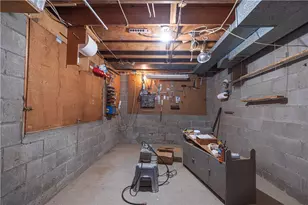 221 Disney Dr, Moon/Crescent Twp, PA 15108 - Photo 25