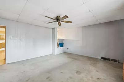 122 N Holland Avenue, Rankin, PA 15104 - Photo 5