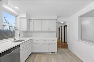 614 Ridgemont Dr, Pittsburgh, PA 15220 - Photo 7