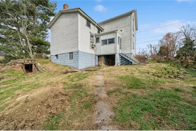 167 Hecla, Mount Pleasant Township, PA 15666 - Photo 9