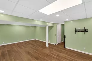 150 Willow Dr, Economy, PA 15042 - Photo 31