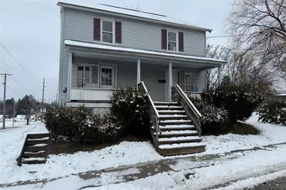 1002 Webster St, Farrell, PA 16121 - Photo 1