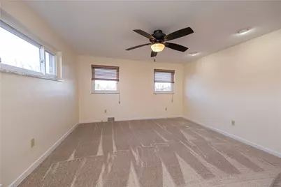 975 Illinois Ave, Pittsburgh, PA 15221 - Photo 9