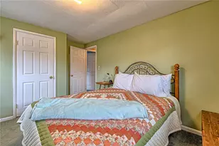 216 Roxbury Dr, Hempfield Township, PA 15601 - Photo 19