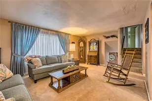 216 Roxbury Dr, Hempfield Township, PA 15601 - Photo 7