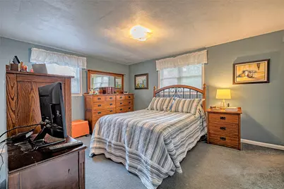 216 Roxbury Drive, Hempfield Township, PA 15601 - Photo 15