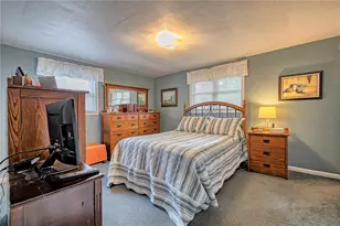 216 Roxbury Dr, Hempfield Township, PA 15601 - Photo 15