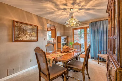 216 Roxbury Drive, Hempfield Township, PA 15601 - Photo 9