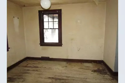 234 Spring Run Rd, Moon/Crescent Twp, PA 15046 - Photo 9