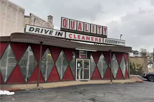 911 Chartiers Ave, McKees Rocks, PA 15136 - Photo 1