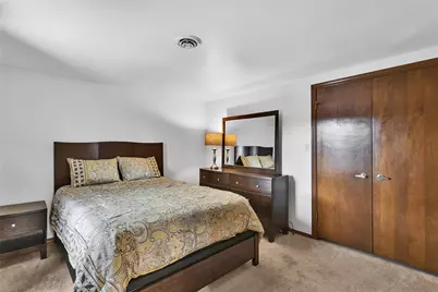 169 Woodshire Dr, Pittsburgh, PA 15215 - Photo 21