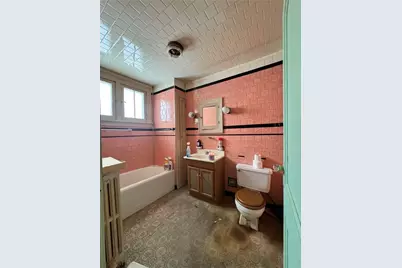 325 Crest Ave, Charleroi Boro, PA 15022 - Photo 21