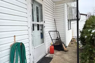 325 Crest Ave, Charleroi Boro, PA 15022 - Photo 37