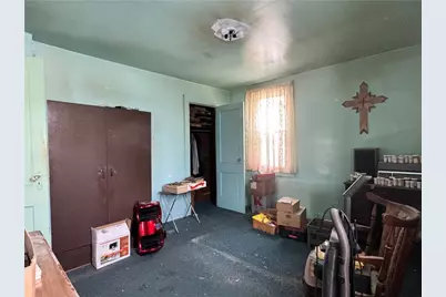 325 Crest Ave, Charleroi Boro, PA 15022 - Photo 15