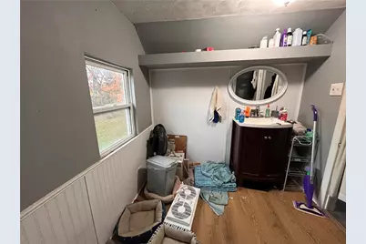 321 E Garfield Avenue, New Castle, PA 16105 - Photo 17