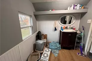 321 E Garfield Ave, New Castle, PA 16105 - Photo 17