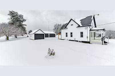 806 Harmony Baptist Rd, Shenango Township, PA 16101 - Photo 3