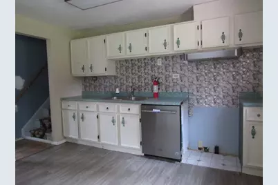 860 Lansberry Court, Somerset Boro, PA 15501 - Photo 9