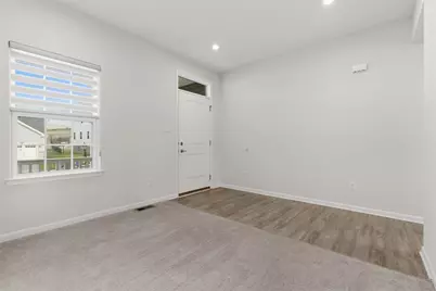 5026 Summit Dr, South Park, PA 15129 - Photo 7